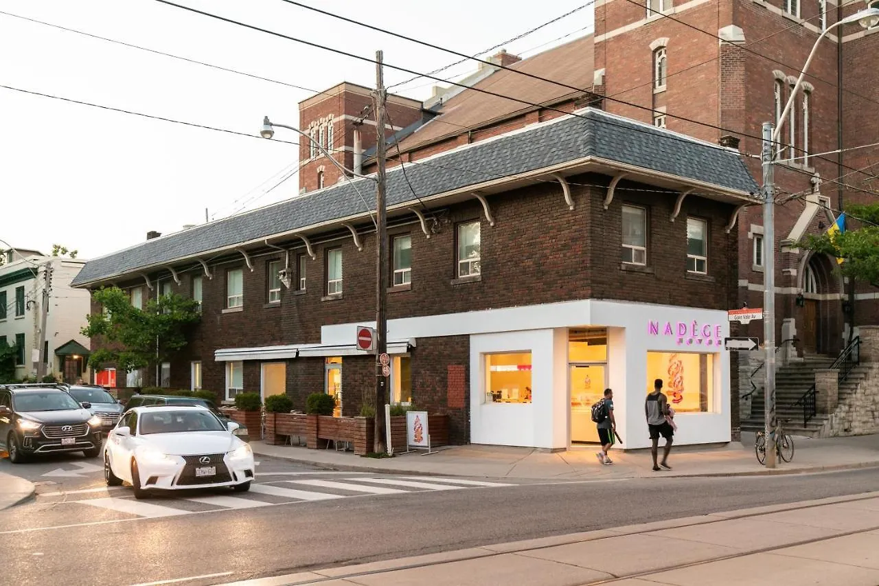 Apartmán Gorgeous Park House W Parking On Queen West Toronto