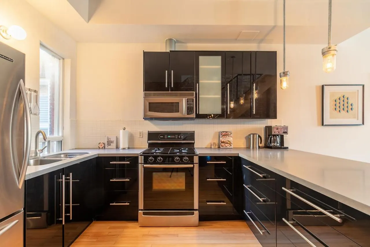 Gorgeous Park House W Parking On Queen West Toronto