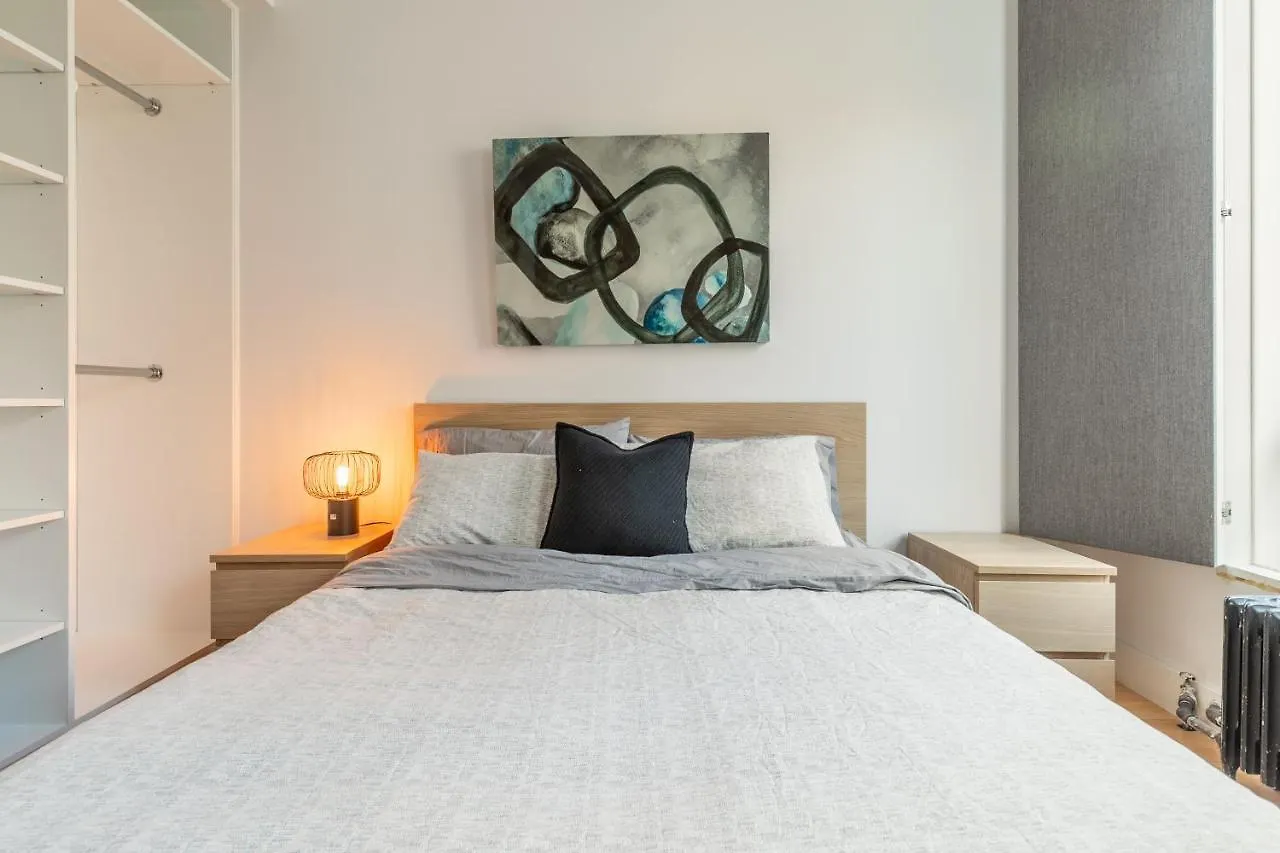 Gorgeous Park House W Parking On Queen West Toronto 0*,  Canada