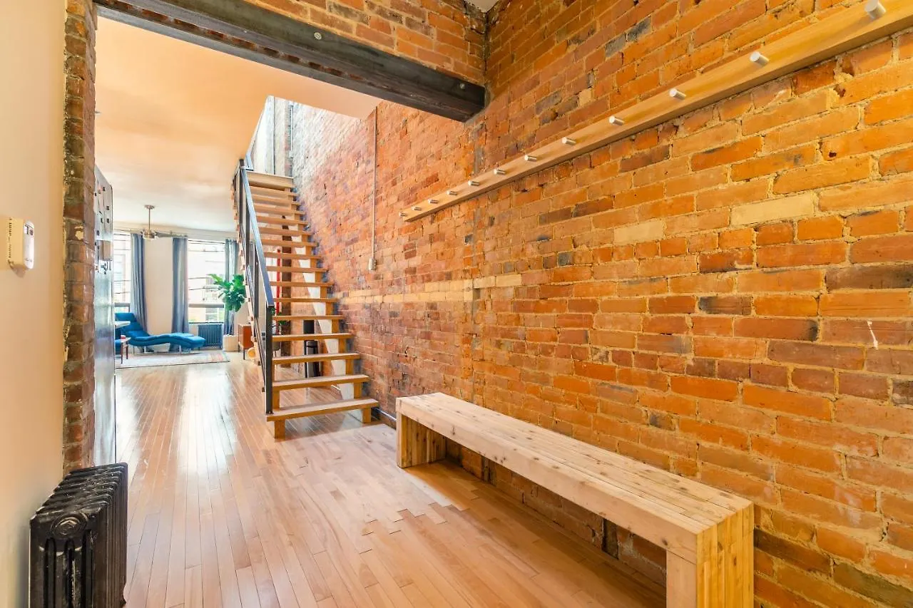 Apartment Gorgeous Park House W Parking On Queen West Toronto Canada