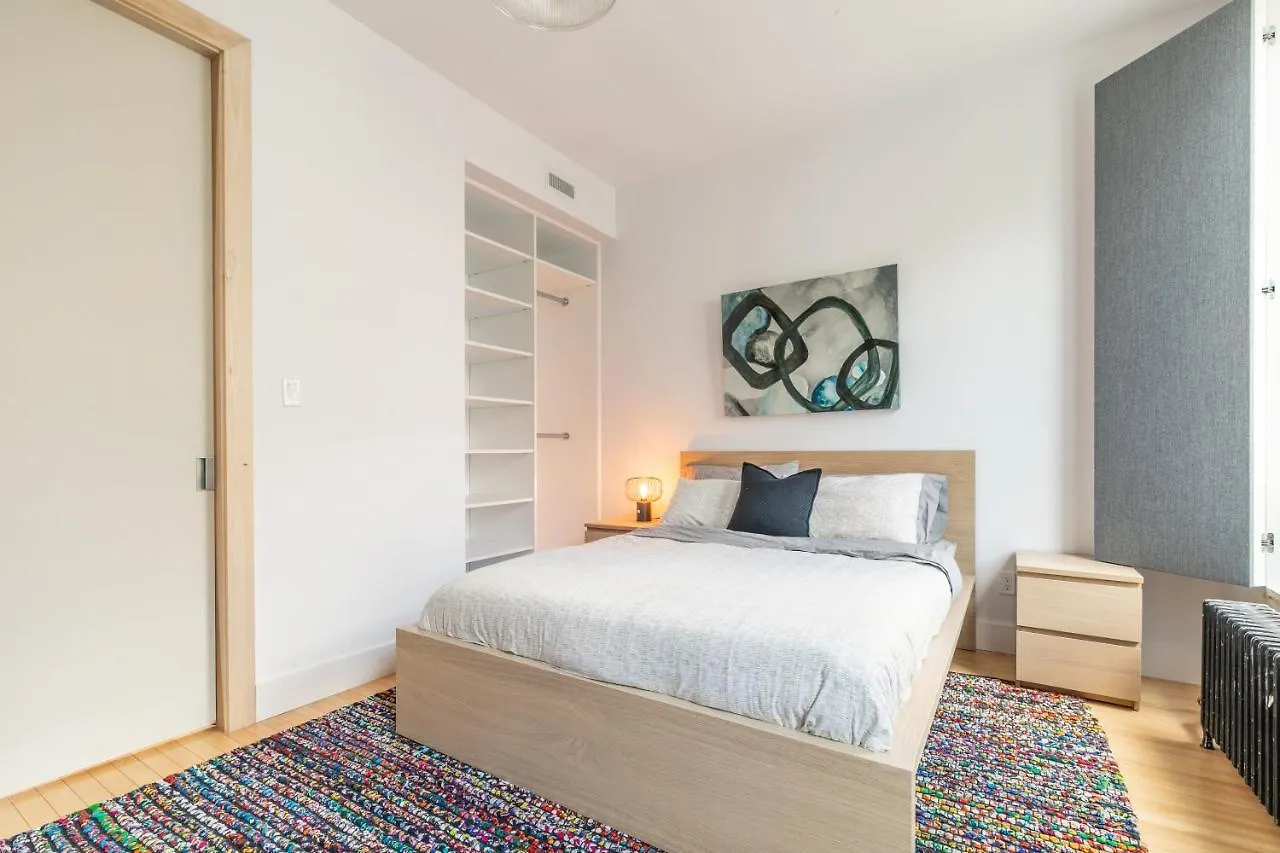 Gorgeous Park House W Parking On Queen West Toronto 0*,