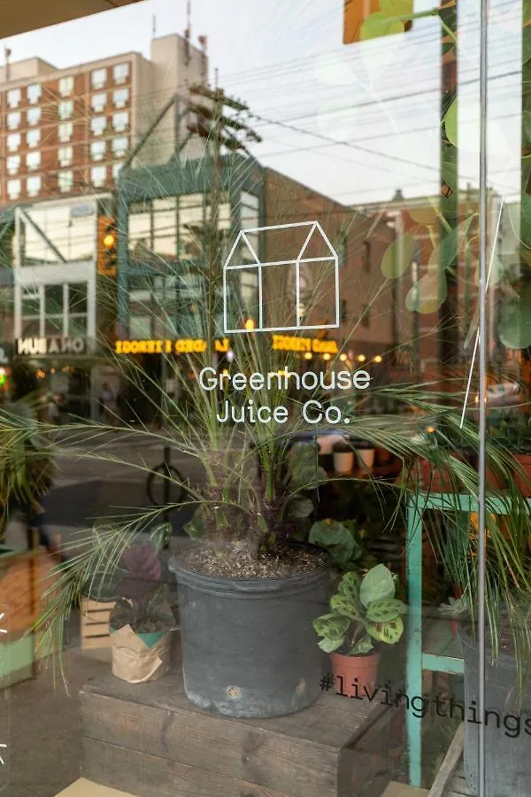 Gorgeous Park House W Parking On Queen West Toronto